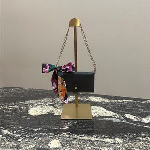 Coach Wallet on Chain